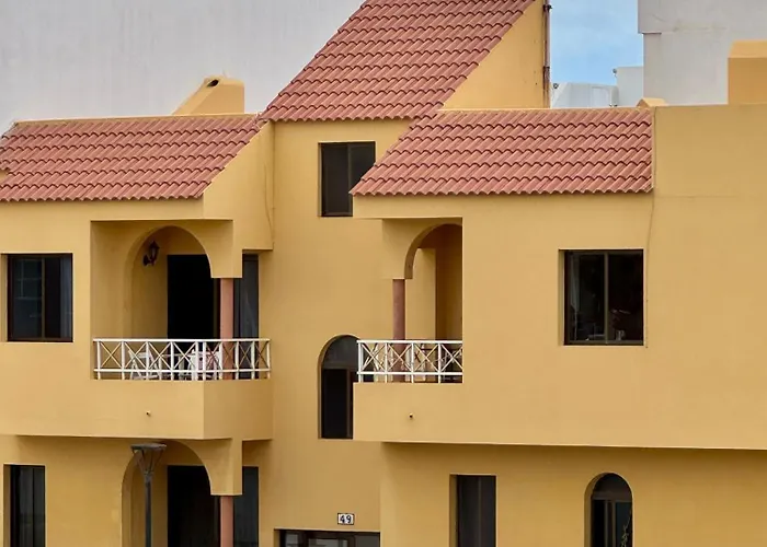 アパート Modern With Sea Views In *