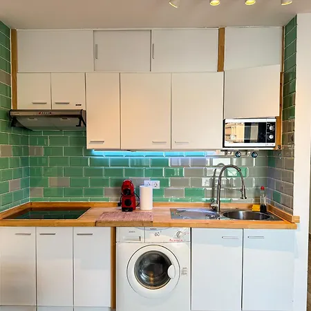 Modern With Sea Views In * קורלחו