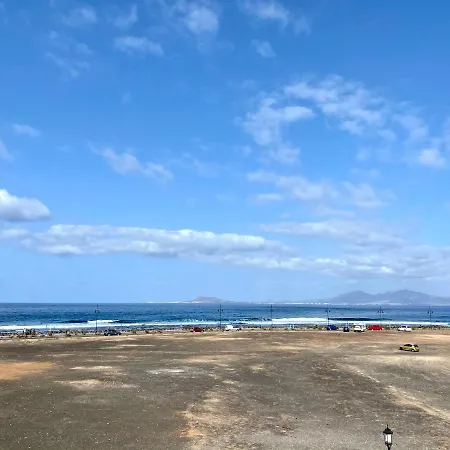 Modern With Sea Views In Apartment