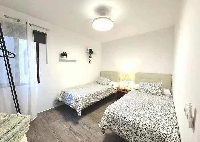 Modern With Sea Views In Apartment *