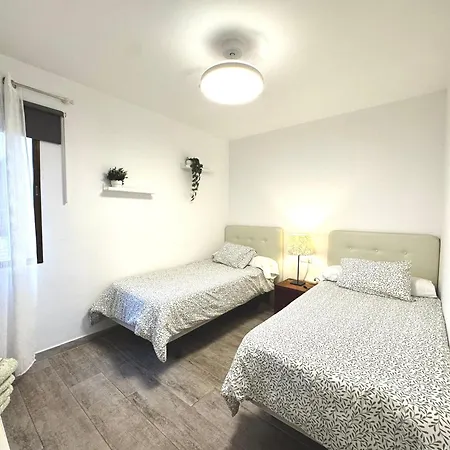 Modern With Sea Views In Apartamento *